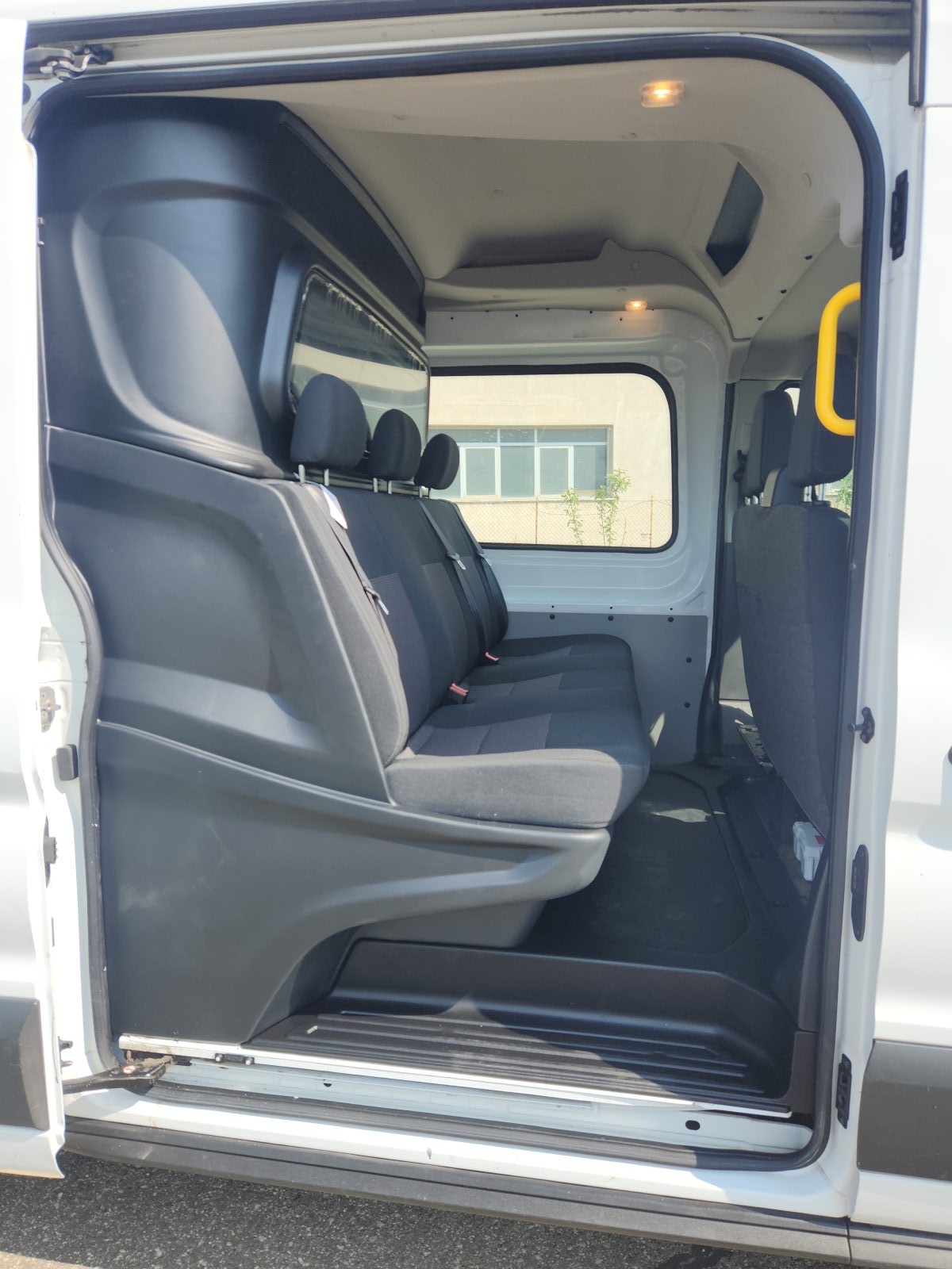 Ford Transit 350 L3 H2 Doppia cabina 6 posti